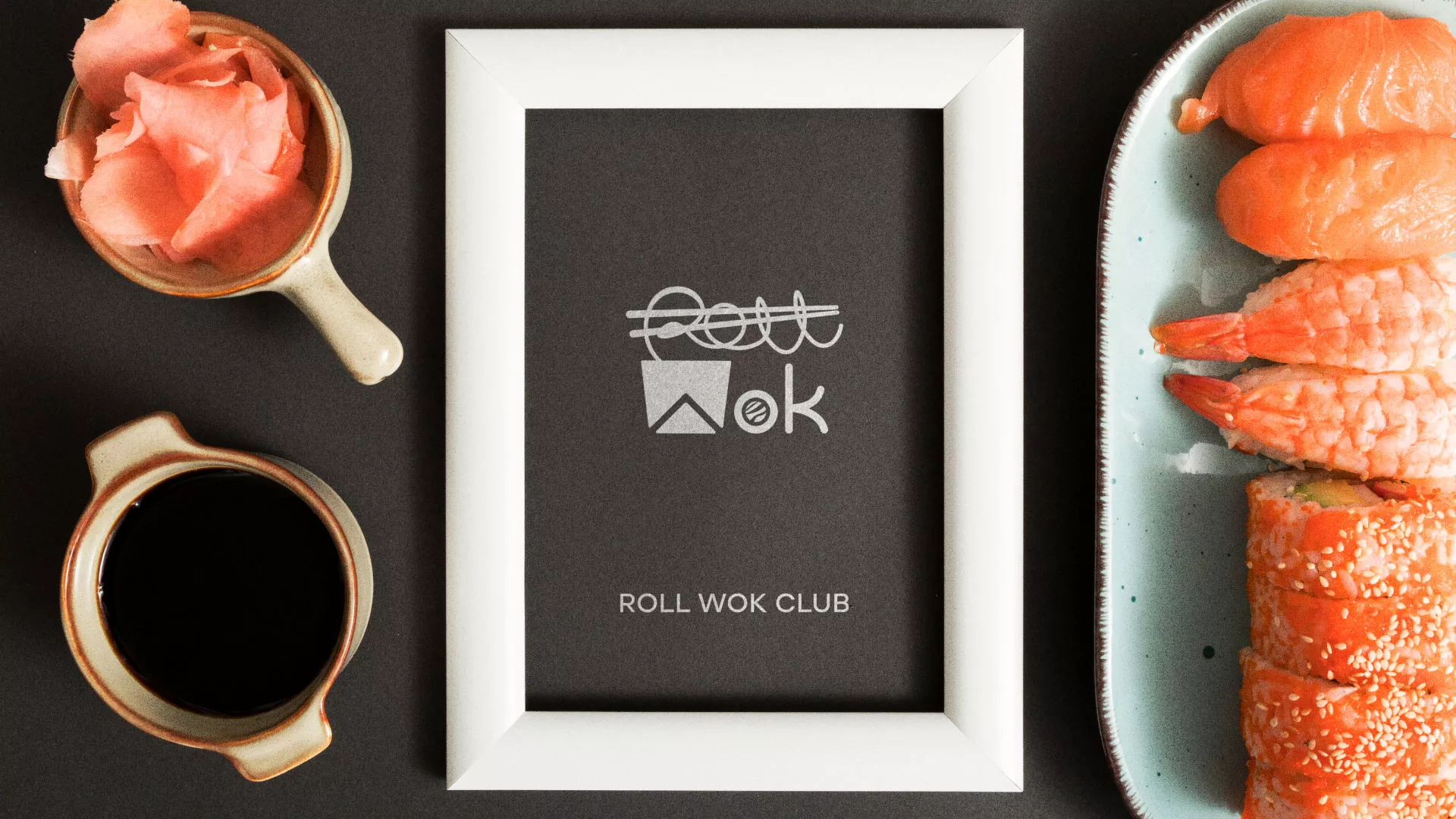 Разработка логотипа суши-бара «Roll Wok Club» в Поронайске